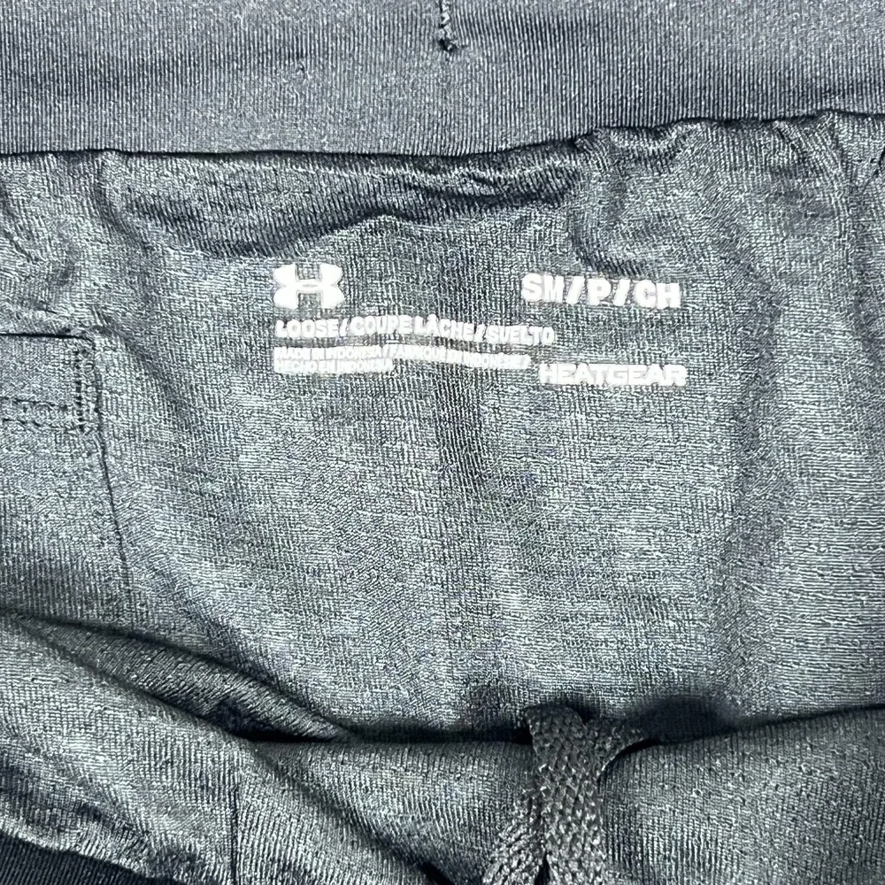 Under Armour Fly By 2.0 Printed Shorts Womens Small Black Running Training‎
